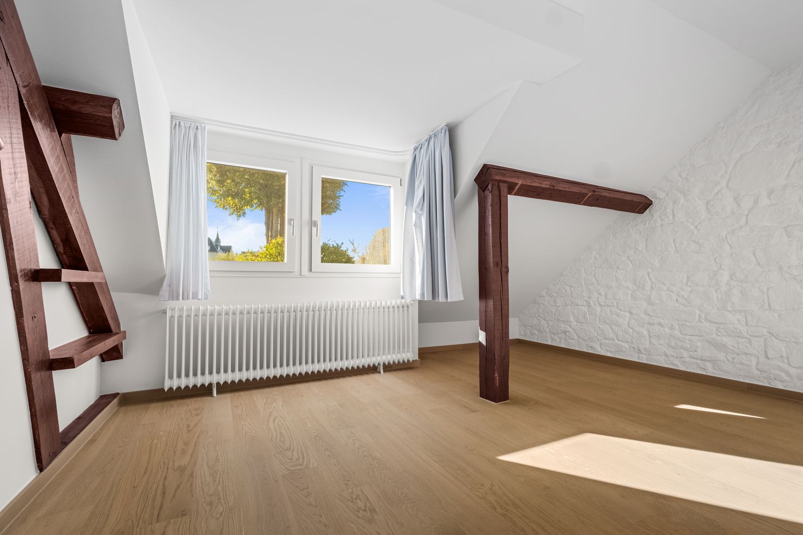 Attic bedroom: after