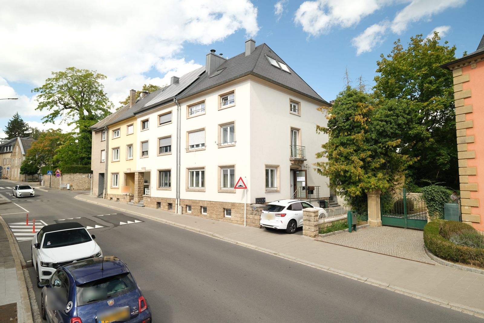 Façade: before